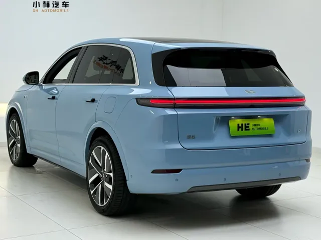 Li Auto L7 — Фото автомобиля 4