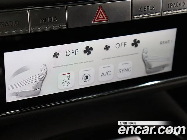 Genesis G90 Бензин 3.5 Turbo 2WD — Фото автомобиля 15