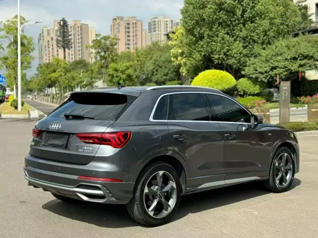 Audi Q3 — Фото автомобиля 9