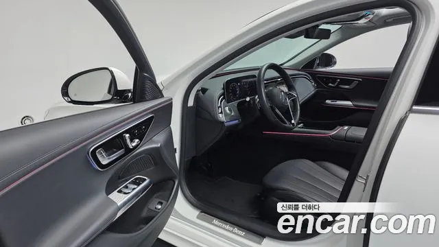 Mercedes-Benz E-Class W214 — Фото автомобиля 9