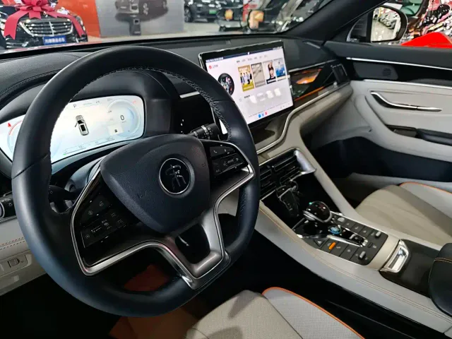 BYD Song PLUS — Фото автомобиля 14