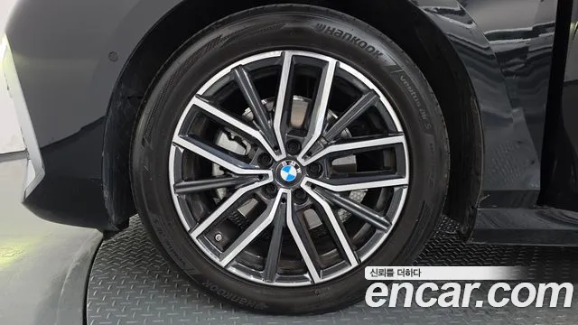 BMW 2 Series U06 — Фото автомобиля 5