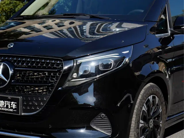 Mercedes-Benz V-Class — Фото автомобиля 5