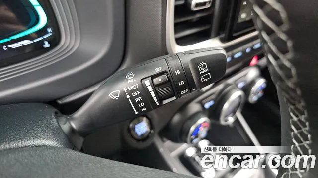 Hyundai Venue Venue 1.6 Premium — Фото автомобиля 18
