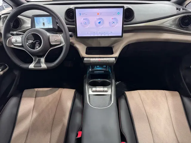 BYD Dolphin — Фото автомобиля 10