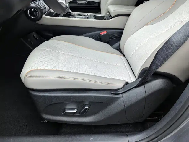 BYD Yuan PLUS — Фото автомобиля 20
