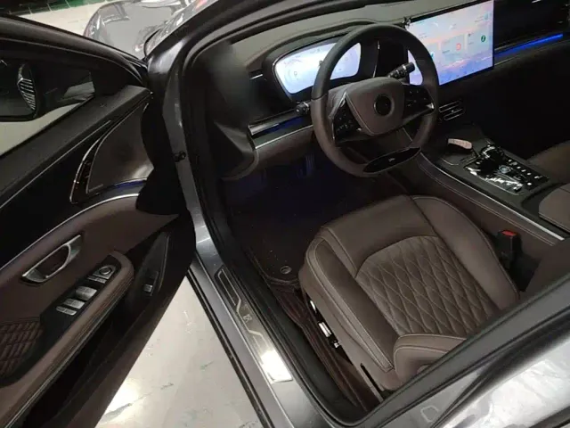 BYD Han — Фото автомобиля 15