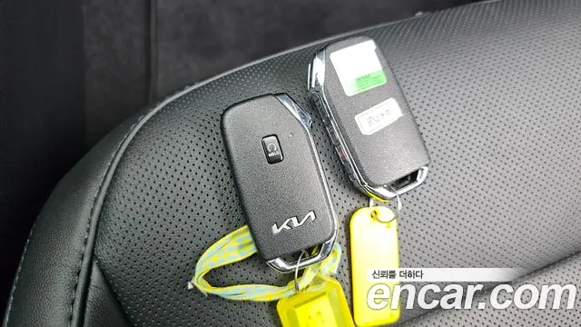 Kia Niro Niro (New) — Фото автомобиля 27