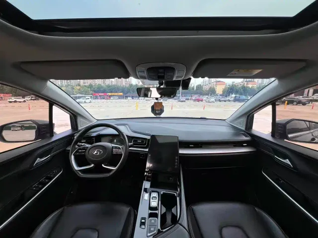 Hyundai Custo — Фото автомобиля 9