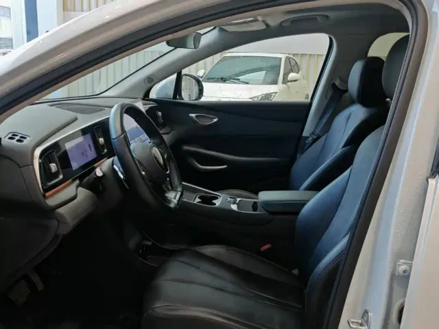 BYD Sealion 05 EV — Фото автомобиля 7