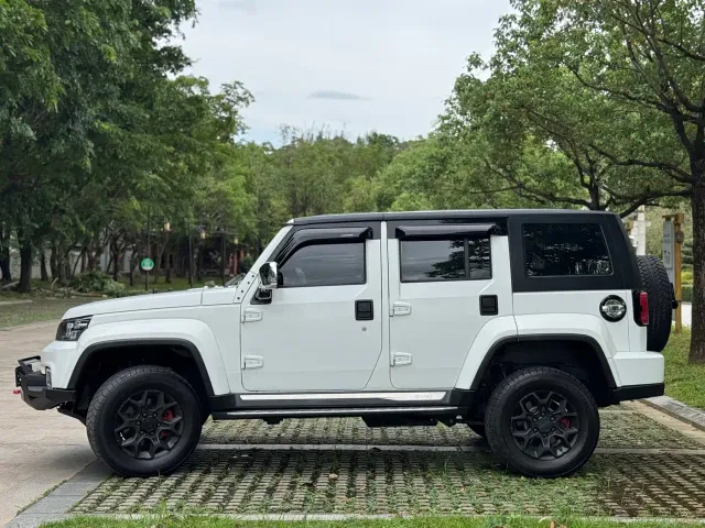 BAIC BJ40 — Фото автомобиля 16