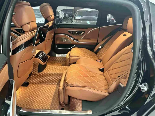 Mercedes-Benz Maybach S-Class — Фото автомобиля 15