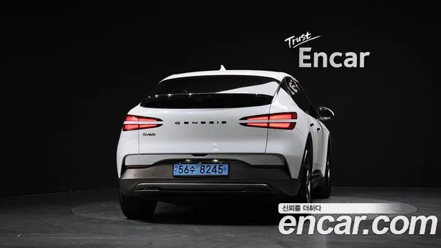 Genesis GV60 — Фото автомобиля 4