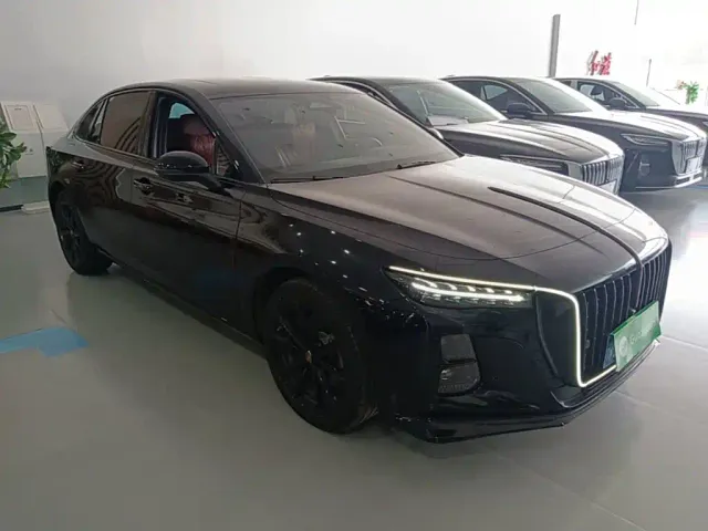Hongqi H5 — Фото автомобиля 3