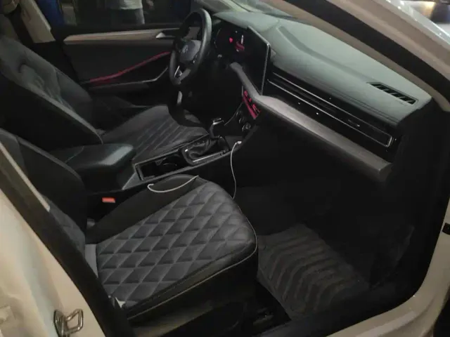 Volkswagen Sagitar — Фото автомобиля 8