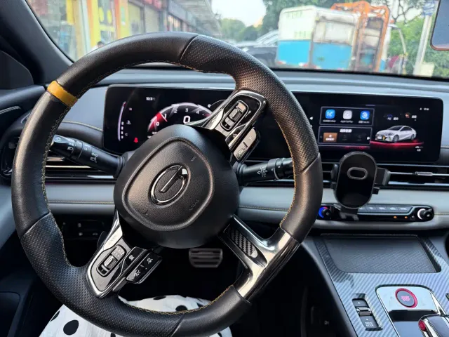 GAC Trumpchi Emkoo — Фото автомобиля 15