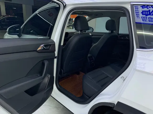 Volkswagen Tharu — Фото автомобиля 13