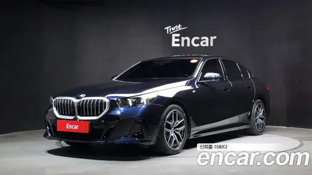 Фотография автомобиля — BMW 5 Series G60