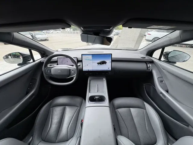 Xpeng P7+ — Фото автомобиля 5