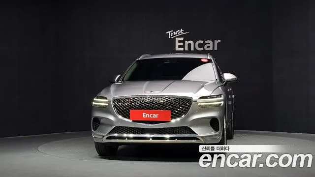 Genesis GV70 — Фото автомобиля 3