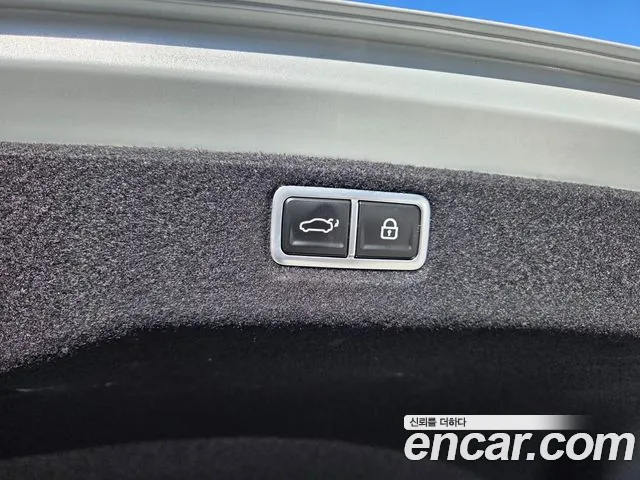 Hyundai Sonata — Фото автомобиля 11