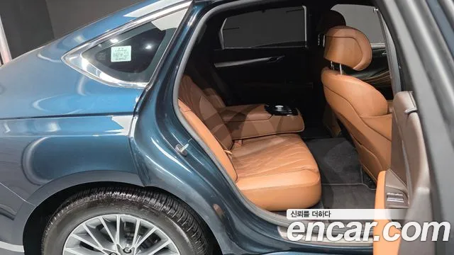 Genesis G80 RG3 — Фото автомобиля 12
