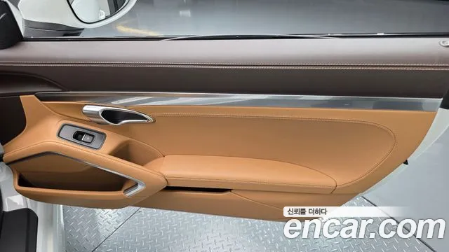 Porsche 718 — Фото автомобиля 14