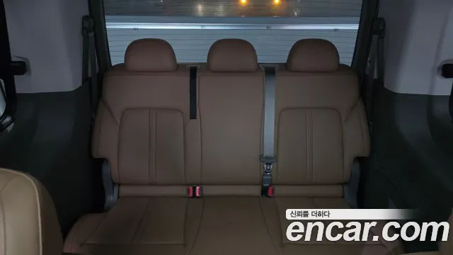 Hyundai Staria Staria — Фото автомобиля 10