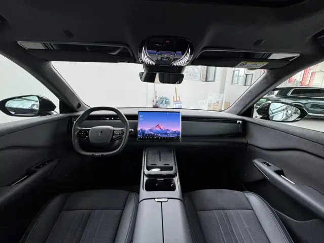 Voyah Auto Voyah Zhiyin 2024 4WD Global Edition — Фото автомобиля 10