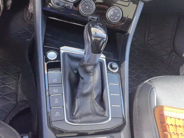 Volkswagen Sagitar — Фото автомобиля 16