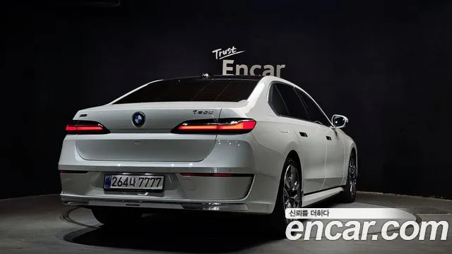 BMW 7-Series 7 серия (G70) — Фото автомобиля 2