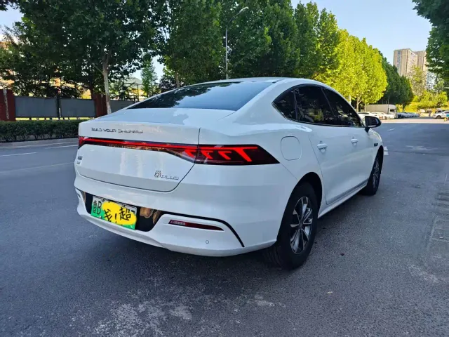BYD Qin PLUS — Фото автомобиля 3