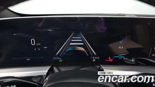 Cadillac Lyriq Lyriq Sport — Фото автомобиля 8