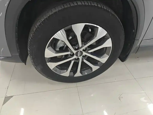 Chery Tiggo 8 — Фото автомобиля 22
