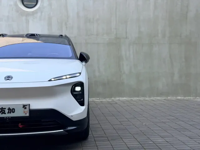 Nio ES7 — Фото автомобиля 4