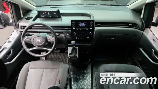Hyundai Staria Staria Карго 5 мест — Фото автомобиля 7