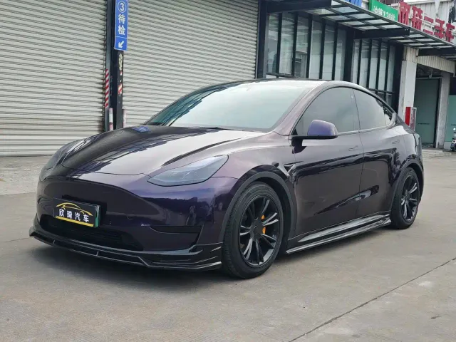 Фотография автомобиля — Tesla Model Y
