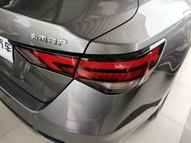 Nissan Sylphy — Фото автомобиля 7