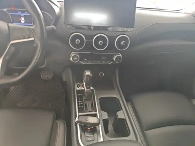 Nissan Sylphy — Фото автомобиля 12