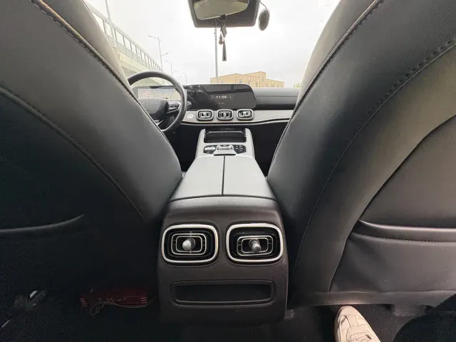 Chery Tiggo 9 — Фото автомобиля 17