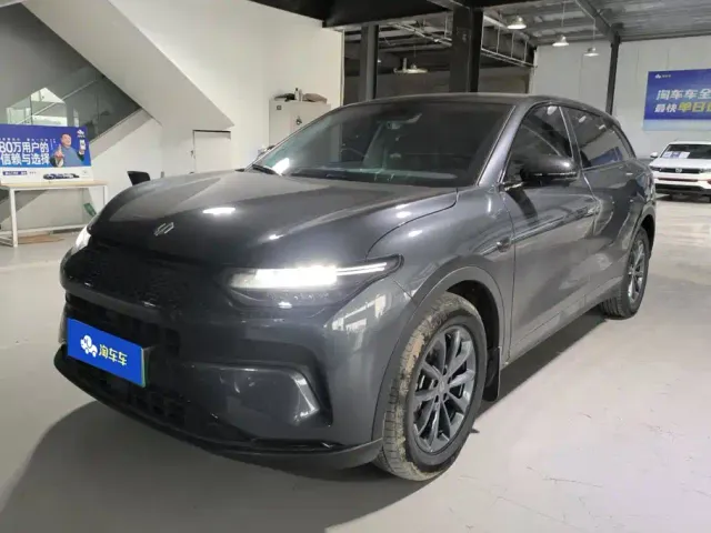Фотография автомобиля — Leapmotor C11