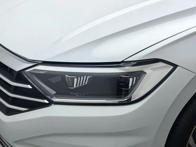 Volkswagen Sagitar — Фото автомобиля 8