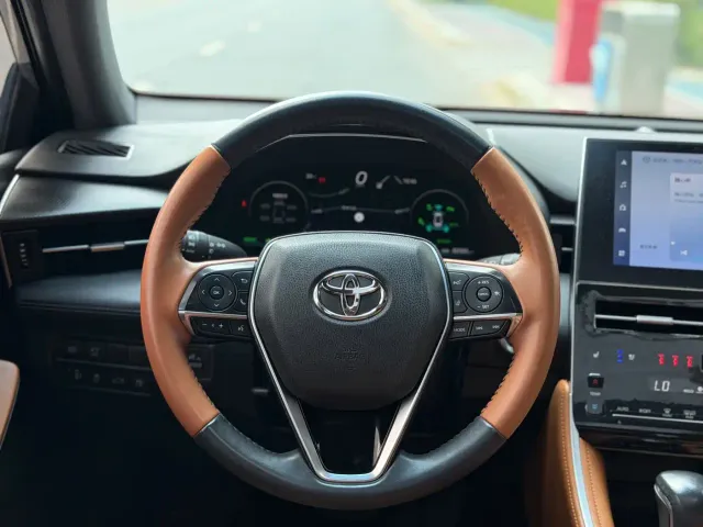 Toyota Avalon — Фото автомобиля 17