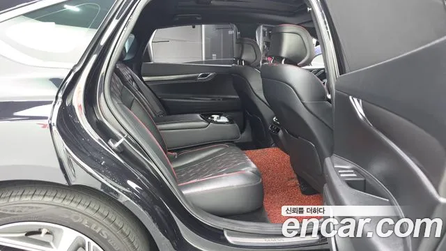 Genesis G80 RG3 — Фото автомобиля 18