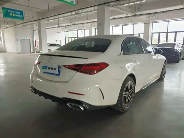 Mercedes-Benz C-Class — Фото автомобиля 6