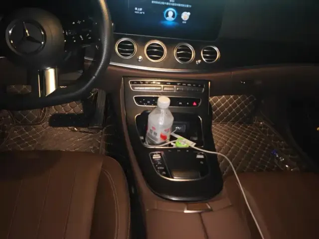 Mercedes-Benz E-Class — Фото автомобиля 16