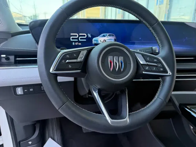 Buick Buick E5 2023 Premium Standard Range Edition — Фото автомобиля 3