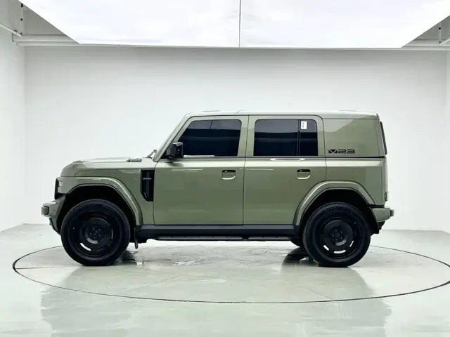 iCAR V23 — Фото автомобиля 13