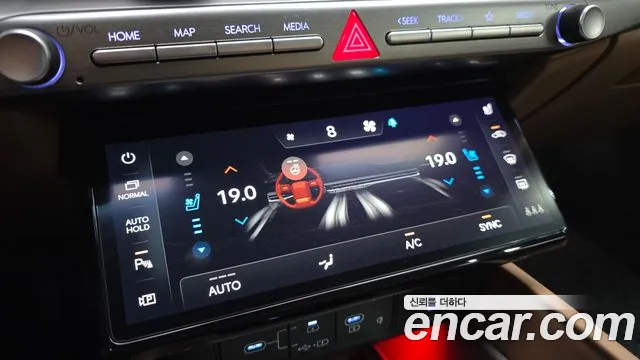 Hyundai Grandeur Grandeur (GN7) 2.5 Бензин 2WD — Фото автомобиля 4