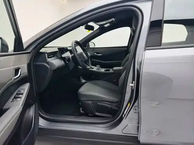 BYD Qin PLUS — Фото автомобиля 6